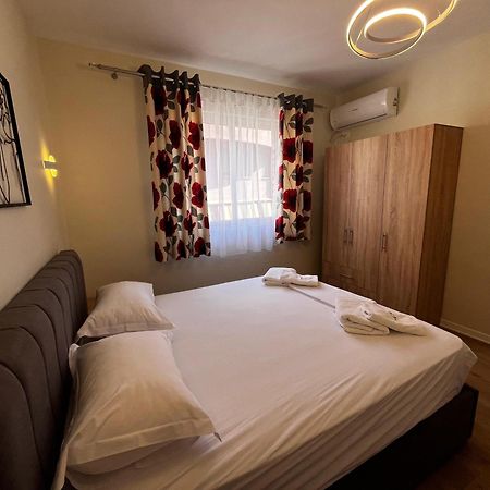 Charming Comfort Apartment Tiran Dış mekan fotoğraf