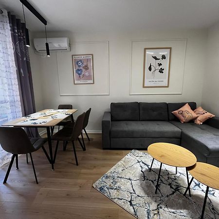 Charming Comfort Apartment Tiran Dış mekan fotoğraf