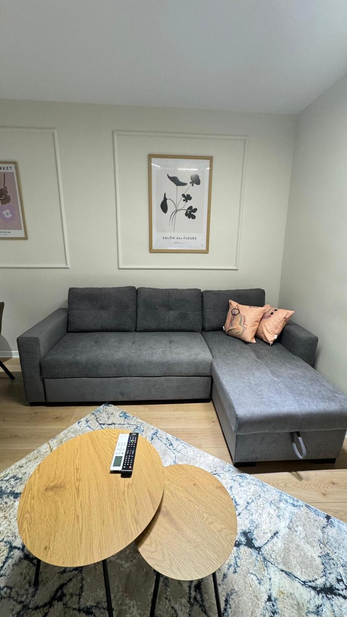 Charming Comfort Apartment Tiran Dış mekan fotoğraf