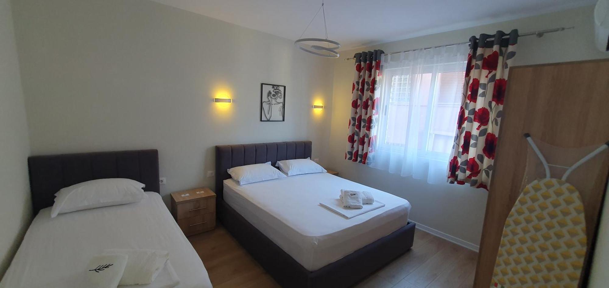 Charming Comfort Apartment Tiran Oda fotoğraf